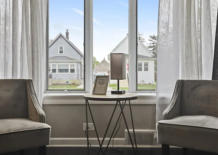 Сasa de vacaciones Charming Retreat In The Heart Of Des Plaines