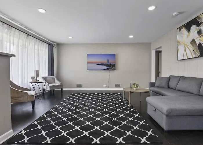 Charming Retreat In The Heart Of *
